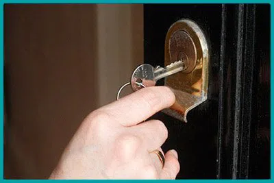 Top Locksmith Services Orlando, FL 407-572-0062 - 7-door-unlock