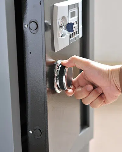 Top Locksmith Services Orlando, FL 407-572-0062 Top Locksmith Services Orlando, FL 407-572-0062